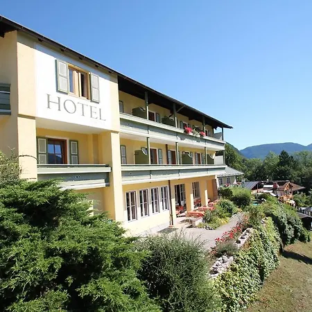 Hotel Krone 3*