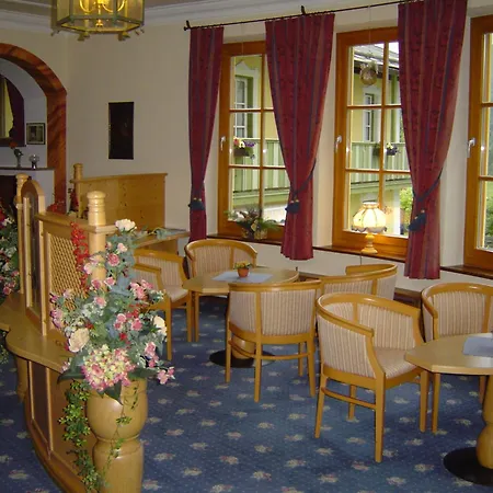 Hotel Krone 3*